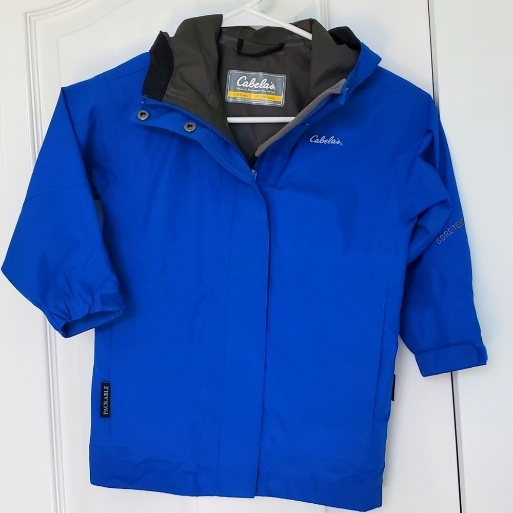 Cabelas boys jacket​​​​​​